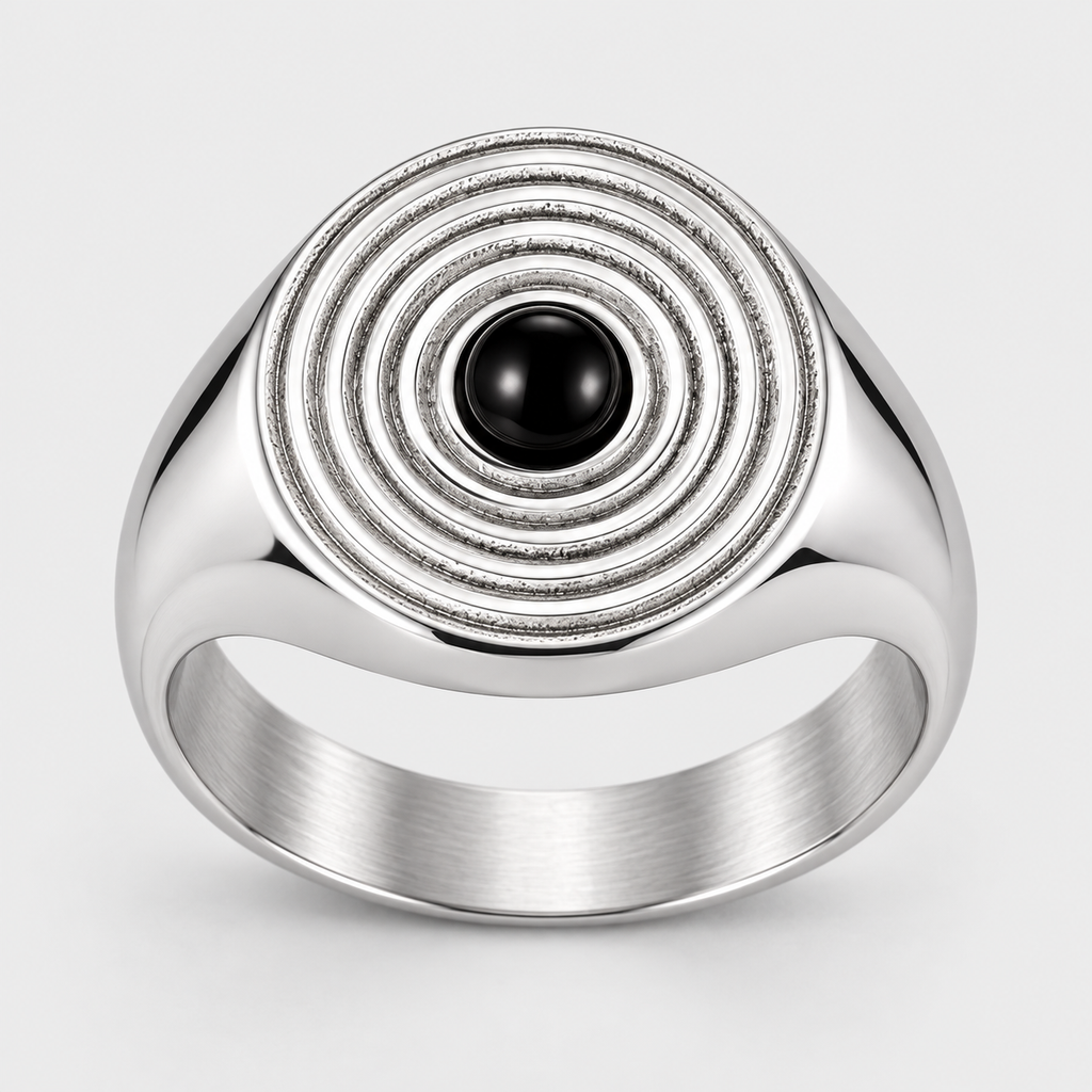Chevalière Homme Ronde Pierre Noire Spirale Acier Inoxydable – Stromboli