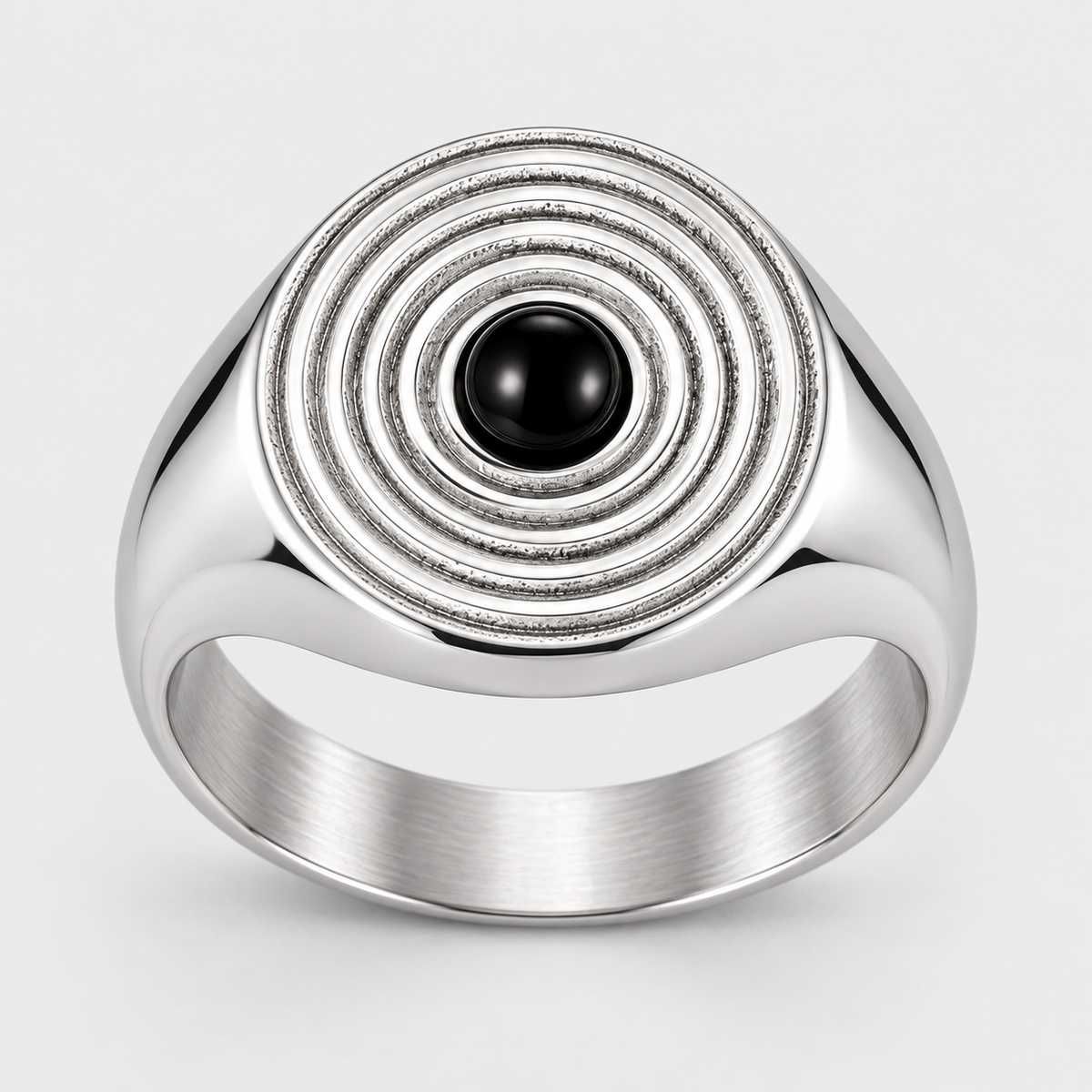 Chevalière Homme Ronde Pierre Noire Spirale Acier Inoxydable – Stromboli